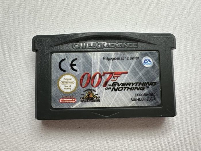 007 James Bond Everything or Nothing Nintendo Gameboy Advance