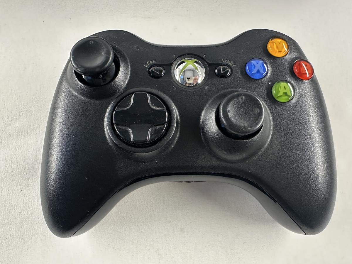 Xbox 360 E Console Zwart 500 GB + Controller & Kabels - Afbeelding 3