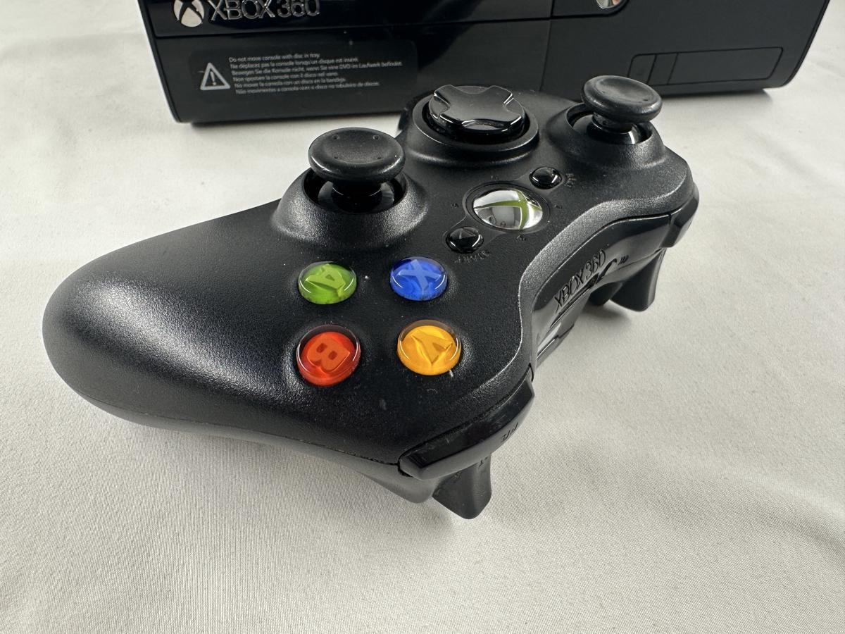 Xbox 360 E Console Zwart 500 GB + Controller & Kabels - Afbeelding 4