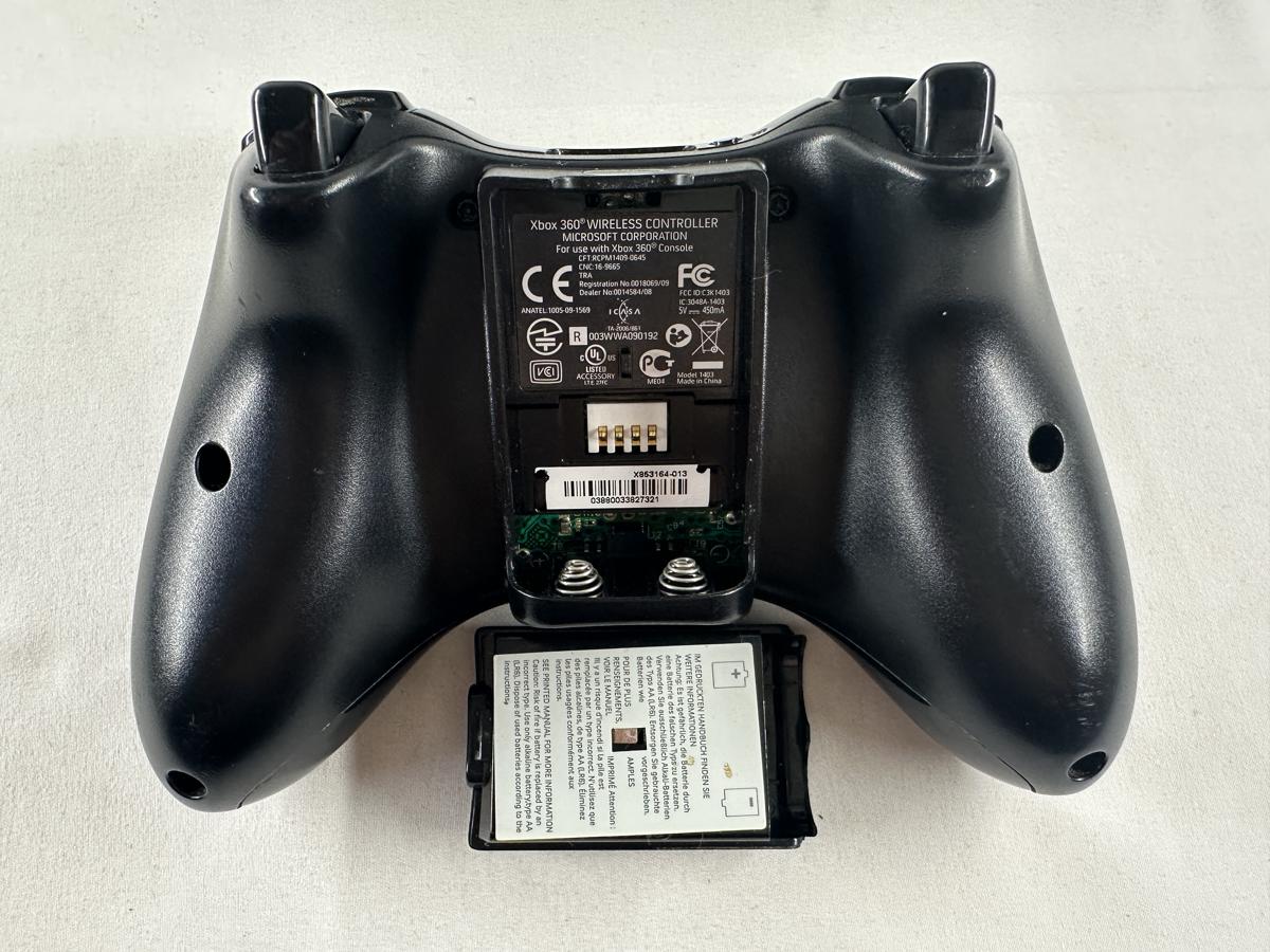 Xbox 360 E Console Zwart 500 GB + Controller & Kabels - Afbeelding 8