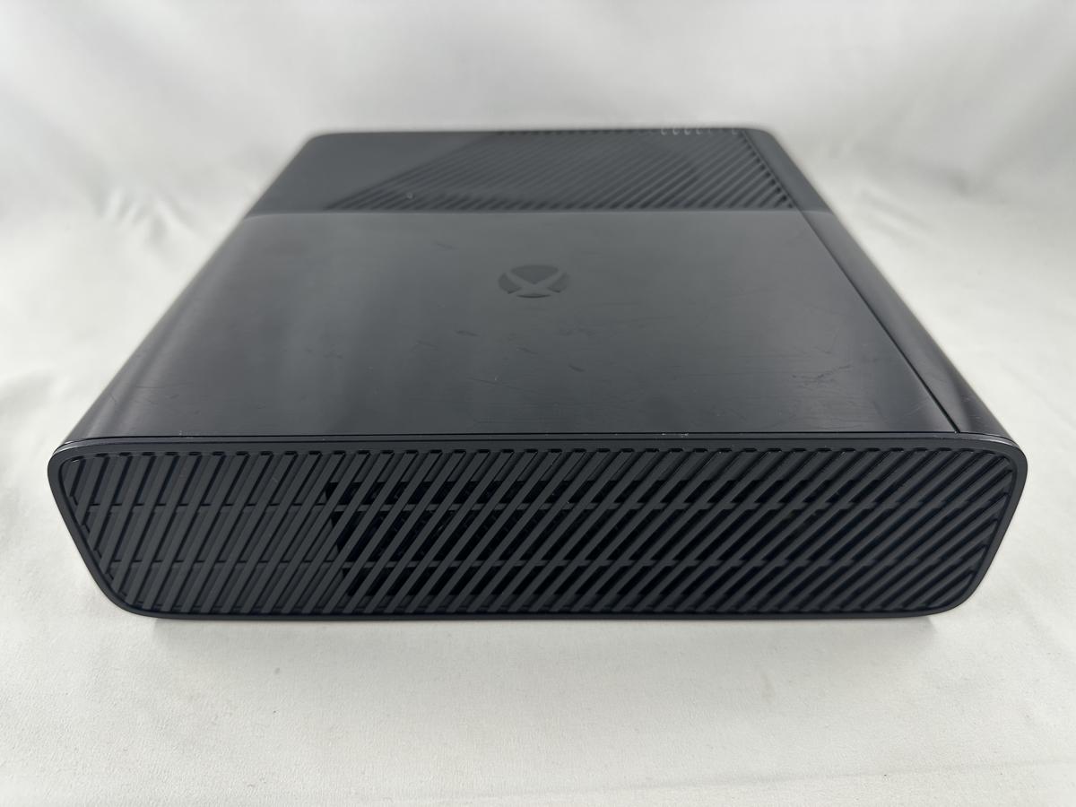 Xbox 360 E Console Zwart 500 GB + Controller & Kabels - Afbeelding 14