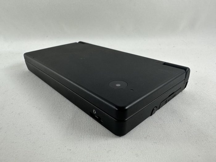 Nintendo DSi Zwart compleet in doos + oplader & beschermhoes - Afbeelding 6