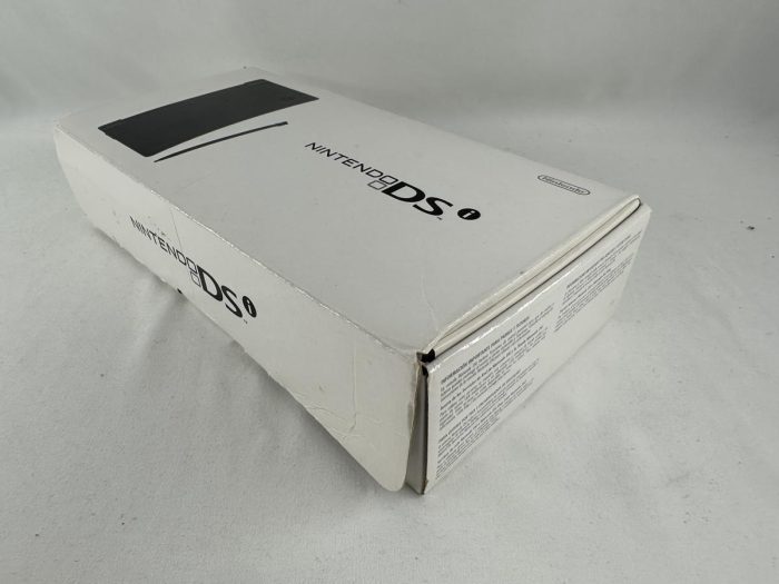 Nintendo DSi Zwart compleet in doos + oplader & beschermhoes - Afbeelding 13