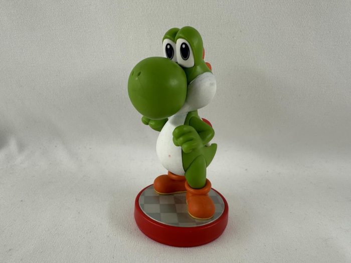 Super Smash Bros Amiibo Mii Yoshi