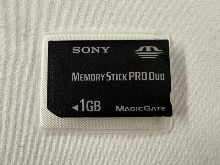 PSP Memory Stick PRO Duo 1 GB - Magic Gate - Playstation Portable