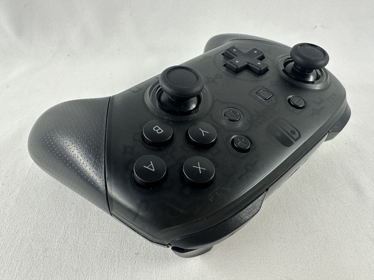 Nintendo Switch Pro Controller zwart origineel + kabel - Afbeelding 4