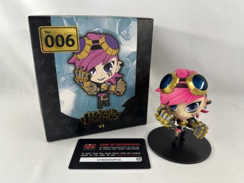 Vi Collectible Figurine League of Legends