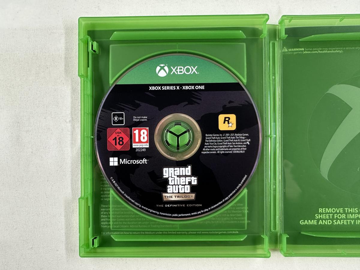 GTA Grand Theft Auto Trilogy The Definitive Edition Xbox Series X / Xbox One - Afbeelding 2