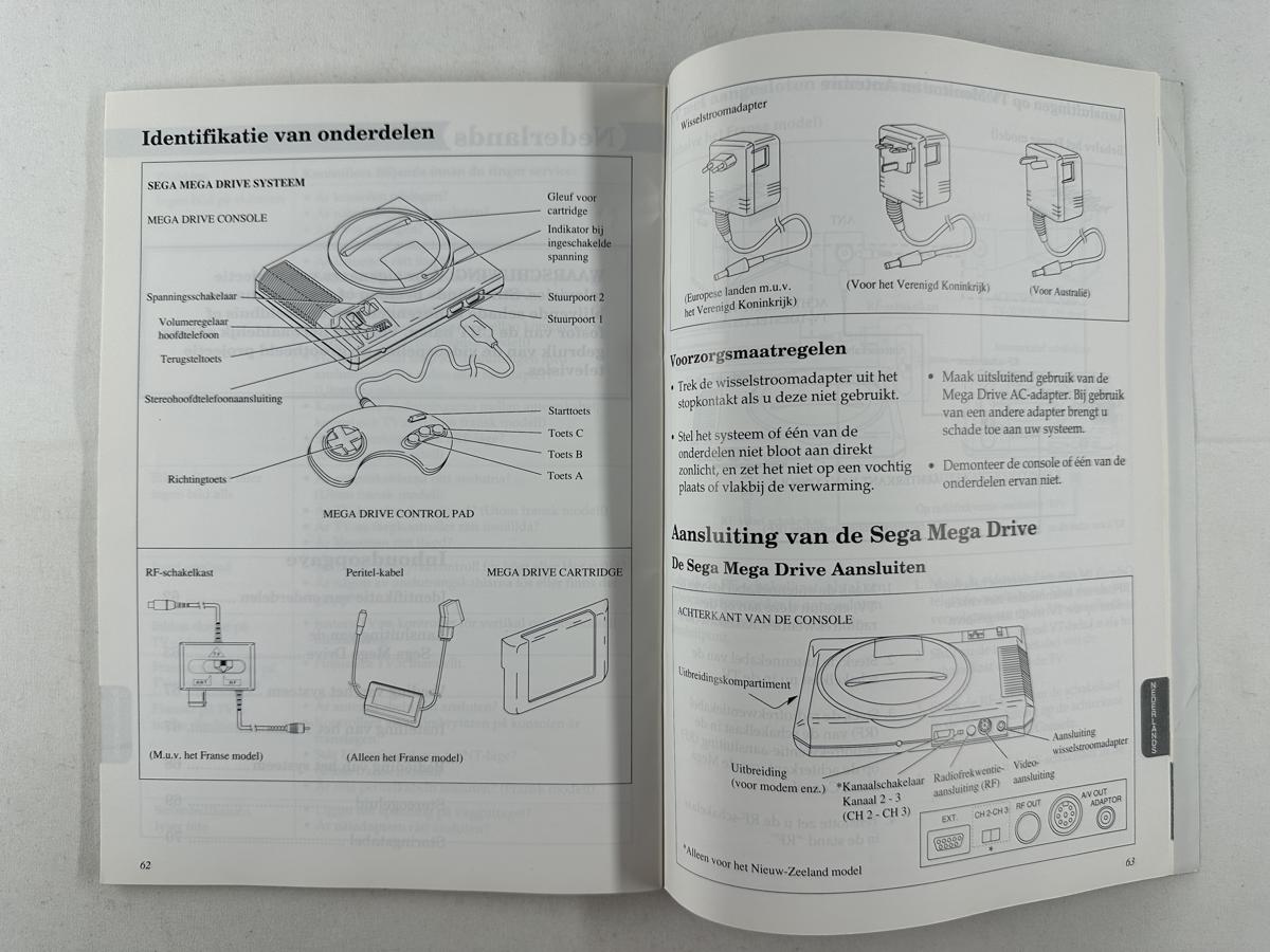 SEGA Mega Drive Gebruiksaanwijzing A4 formaat - nette staat - Afbeelding 2