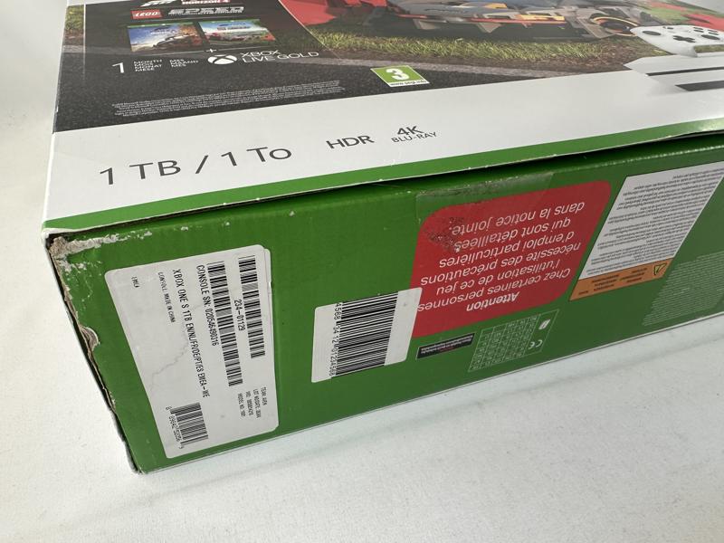 Xbox One S wit 1 TB Console in doos + Controller - Afbeelding 26