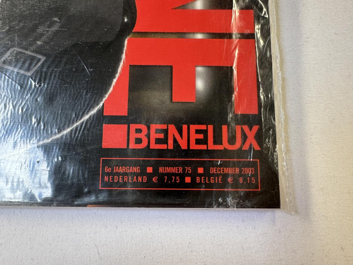 PC Zone Benelux Tijdschrift SEALED - Nr. 75 december 2003 + 2 Demo Discs - Afbeelding 2