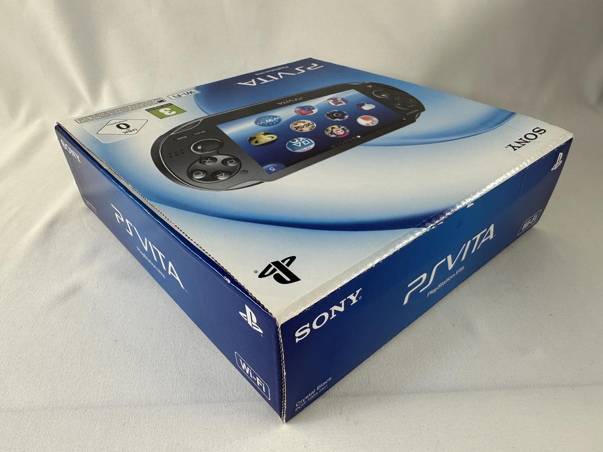 PS Vita Crystal Black FIFA Football Bundel Compleet - PCH-1004 - Nette staat - Afbeelding 23