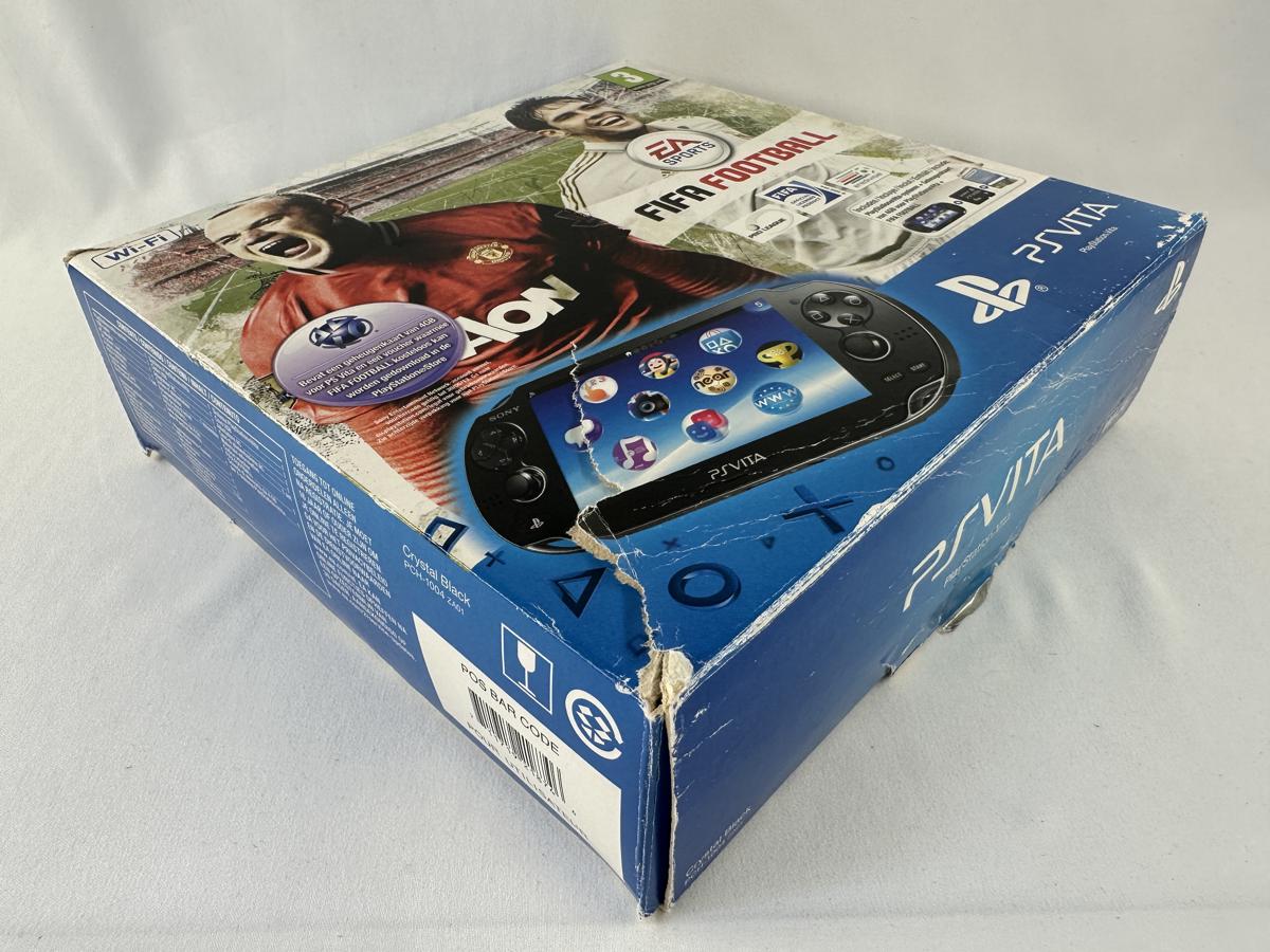 PS Vita Crystal Black FIFA Football Bundel Compleet - PCH-1004 - Nette staat - Afbeelding 26