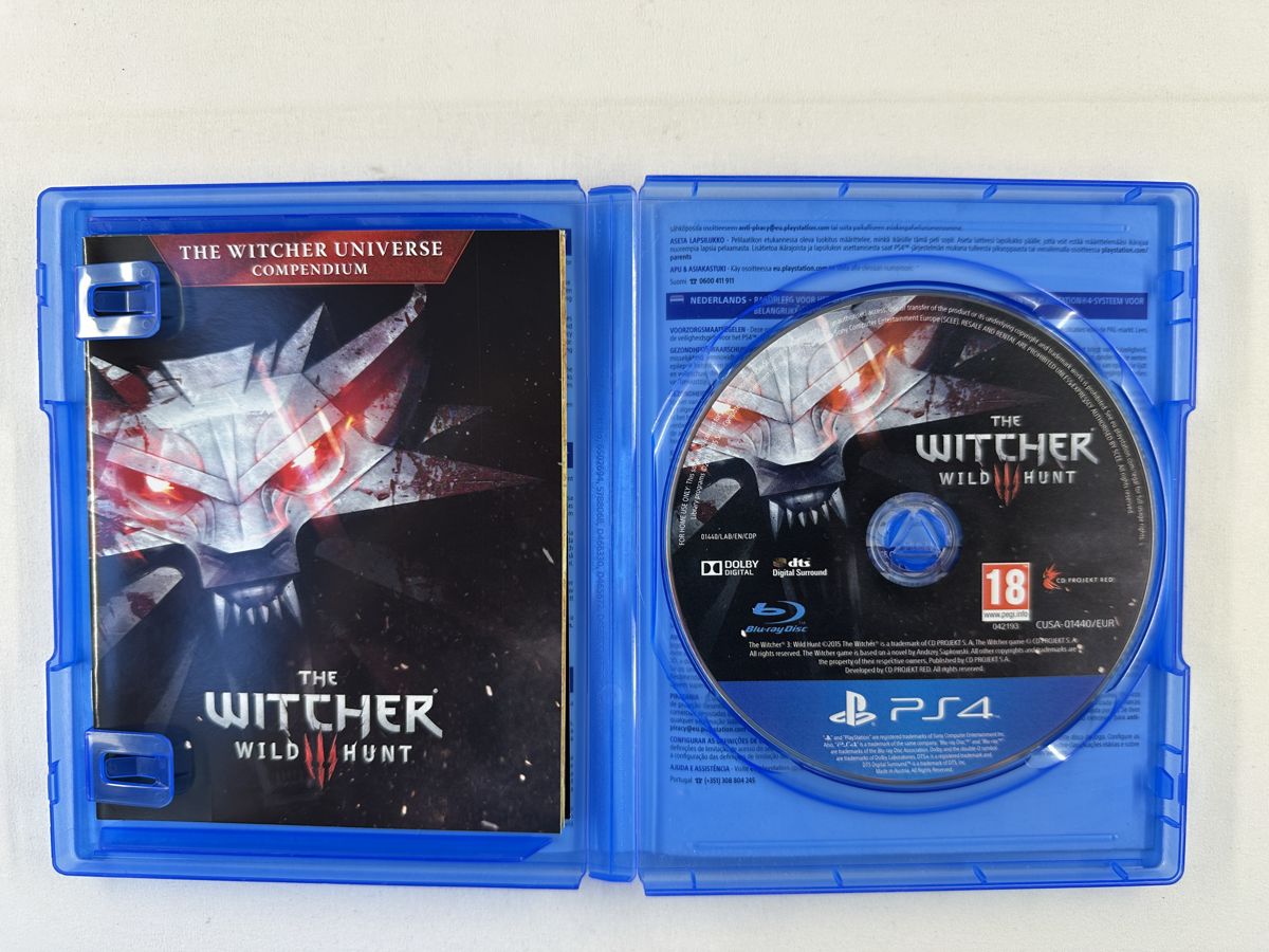The Witcher 3 Wild Hunt + Bonus Content Playstation 4 - PS4 - Afbeelding 6