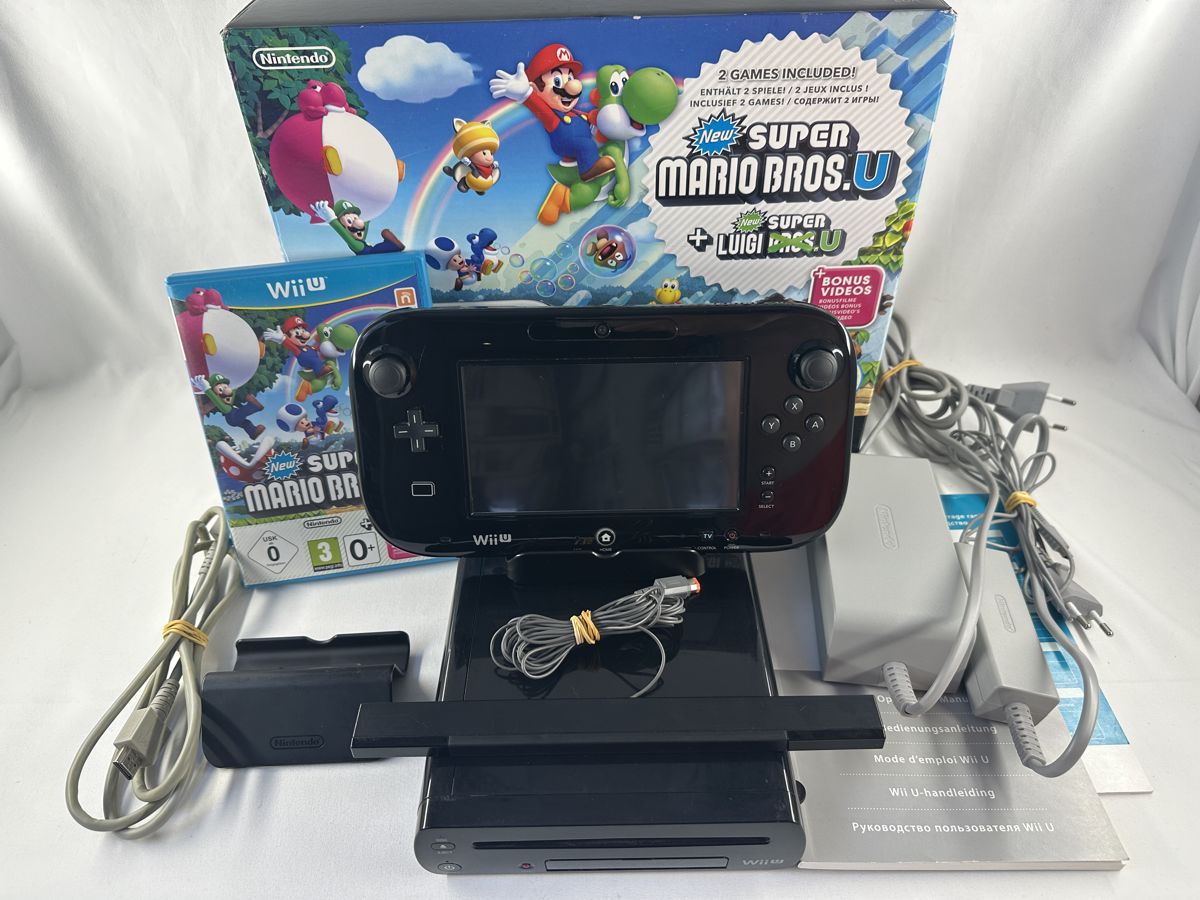 Nintendo Wii U Mario & Luigi Pack - 32 GB Console + Gamepad - Compleet in doos (CIB)